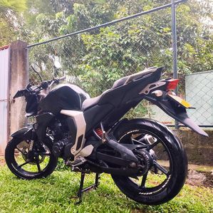 Yamaha FZ S Version 2 2018 - Image 3
