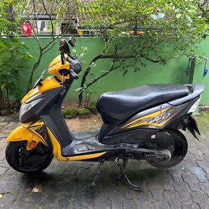 Honda Dio 2018 - Image 2