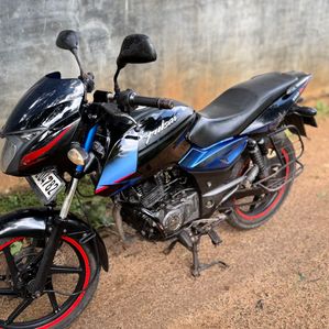 Bajaj Pulsar 150 2016 - Image 2