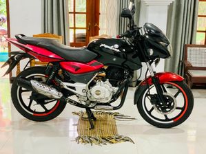 Bajaj Pulsar 150 2016