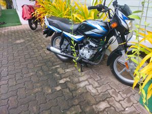 Bajaj CT100 2023