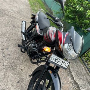 Bajaj Discover 2011 - Image 3