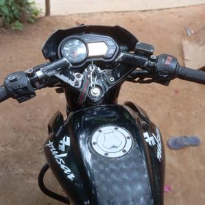 Bajaj Pulsar 135 2011 - Image 2