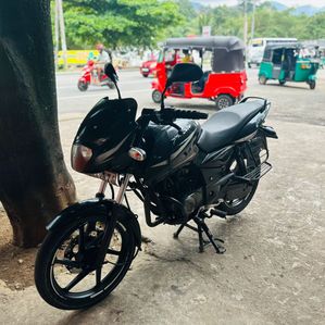 Bajaj Pulsar 150 2018 - Image 3