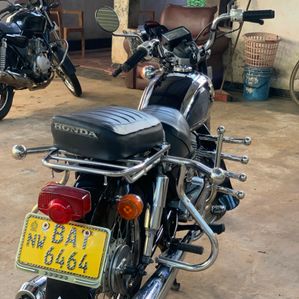 Honda CD 125 2011 - Image 2