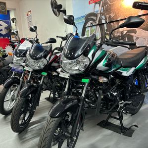 Bajaj Discover 125 2025 - Image 3