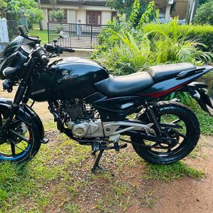 Bajaj Pulsar 180 2012 - Image 3