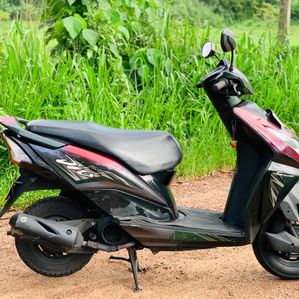 Honda Dio 2015 - Image 3