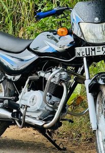 Bajaj CT100 2009