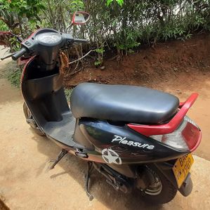 Hero Pleasure Plus 2012 - Image 3
