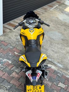 Bajaj Pulsar RS200 2017