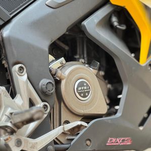 Bajaj Pulsar RS200 2017 - Image 3