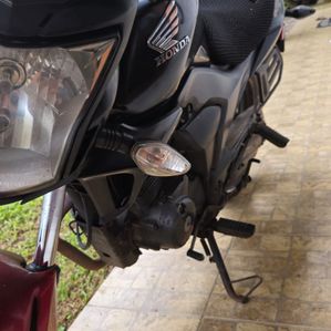 Honda CB Trigger 2014 - Image 2