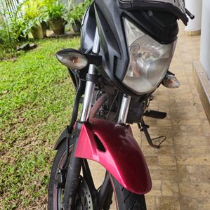 Honda CB Trigger 2014 - Image 3