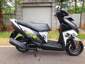 Yamaha Ray ZR 2018
