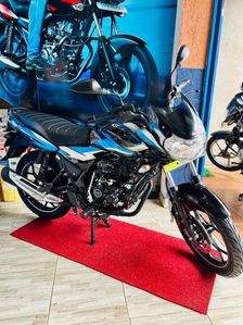 Bajaj Discover 125 Blue 2025