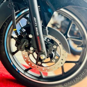 Bajaj Discover 125 Blue 2025 - Image 3