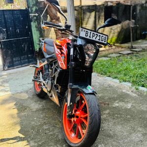 KTM Duke 125 2019 - Image 3