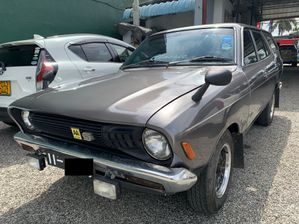 Datsun 1975