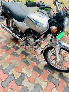 Bajaj Boxer 2003