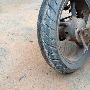 Yamaha FZ S 2009 - Image 3