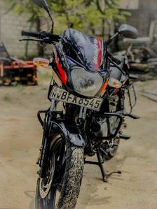 Bajaj Pulsar 180 2015