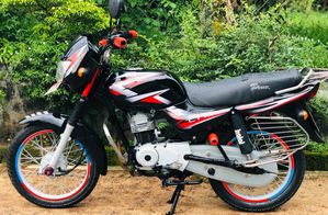 Bajaj CT100 2012