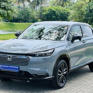 Honda Vezel Z FULL OPTION 2024 - Image 3