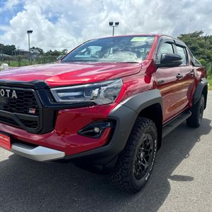 Toyota Hilux GR SPORT WITH EXTRAS 2025 - Image 3