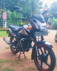 TVS Metro 2016