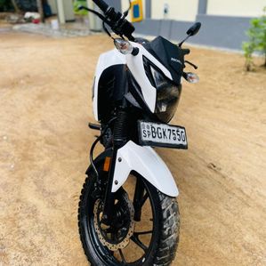 Honda CB Hornet 2018 - Image 3