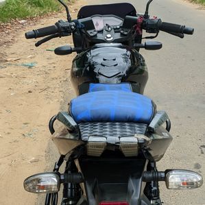 Bajaj Pulsar 150 2019 - Image 3