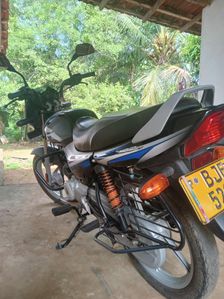 Bajaj CT100 2024