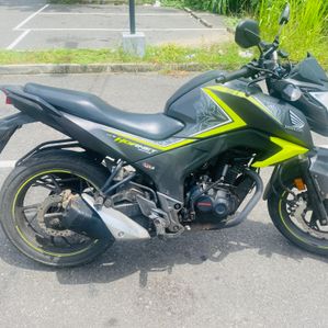 Honda CB Hornet 2016 - Image 3