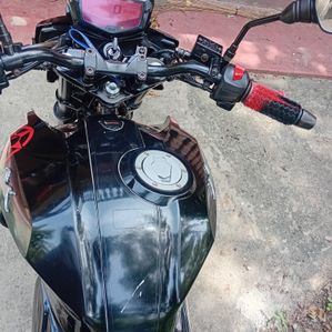 TVS Apache RTR 160 2018 - Image 2