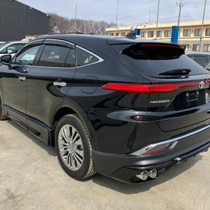 Toyota Harrier Z Leather Package 2024 - Image 2