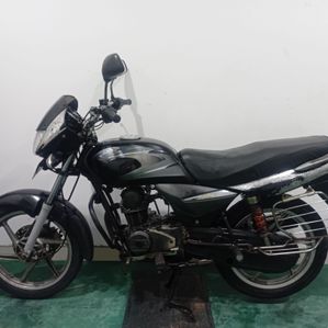 Bajaj Platina 100 2007 - Image 2