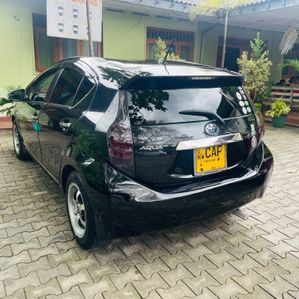 Toyota Aqua S Grade 2014 - Image 3