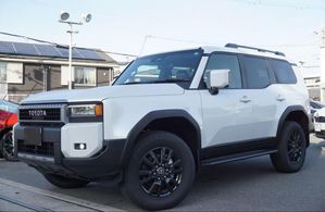 Toyota Land Cruiser Prado VX Grade 2025