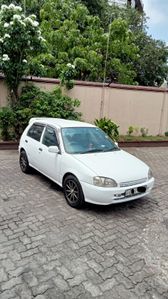 Toyota Starlet 1998