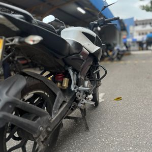 Bajaj Pulsar NS160 2017 - Image 3