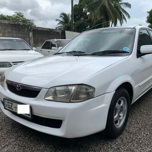 Mazda Familia 1999 - Image 2