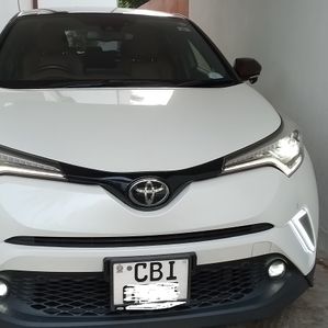 Toyota CHR 2019 - Image 2