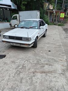 Nissan Sunny B12 1986