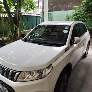 Suzuki Vitara SUV 2019 - Image 2