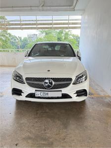 Mercedes Benz C200 AMG Premium Plus 2018
