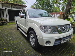 Nissan Navara Frontier 2010