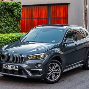 BMW X1 Luxury Line 2018 - Image 2