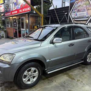 Kia Sorento 2004 - Image 2