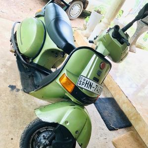 Bajaj legend 2003 - Image 3